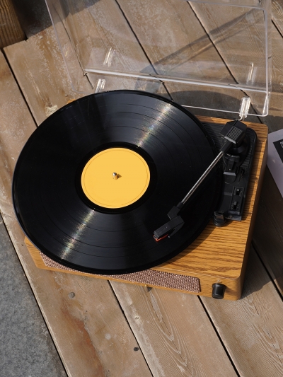 Виниловый проигрыватель, RetroTune Classic-5